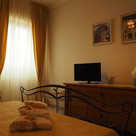 Dimora Martina Apartment Alberobello Bagian luar foto